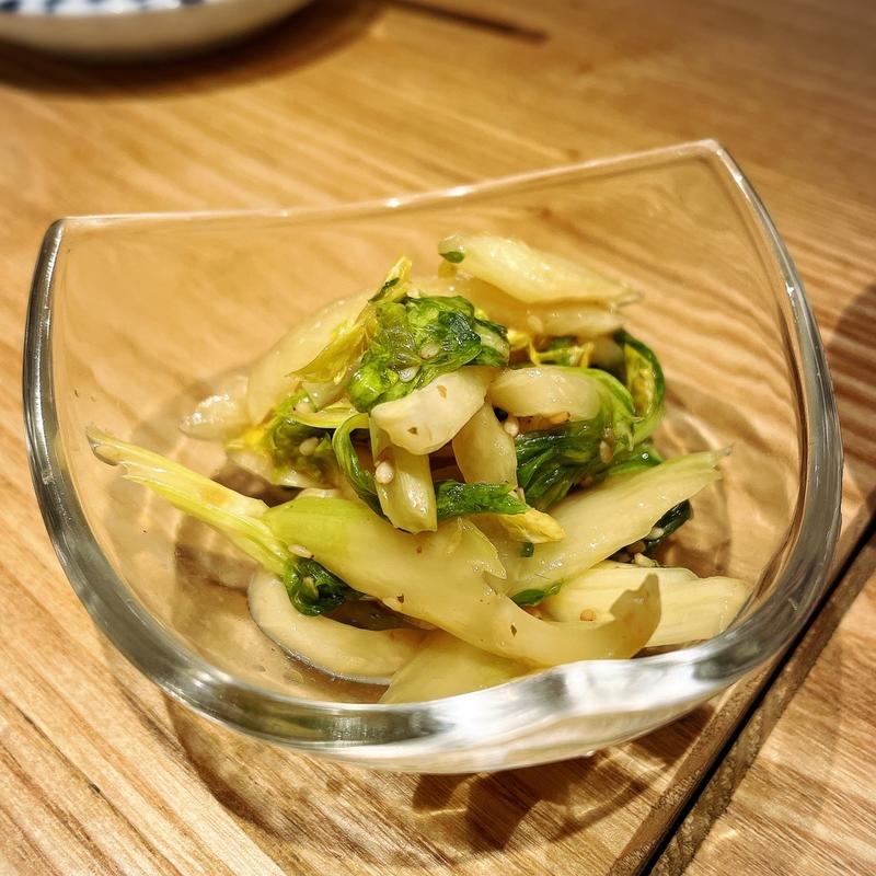 セロリの梅しそ和え(マルイ飯店)