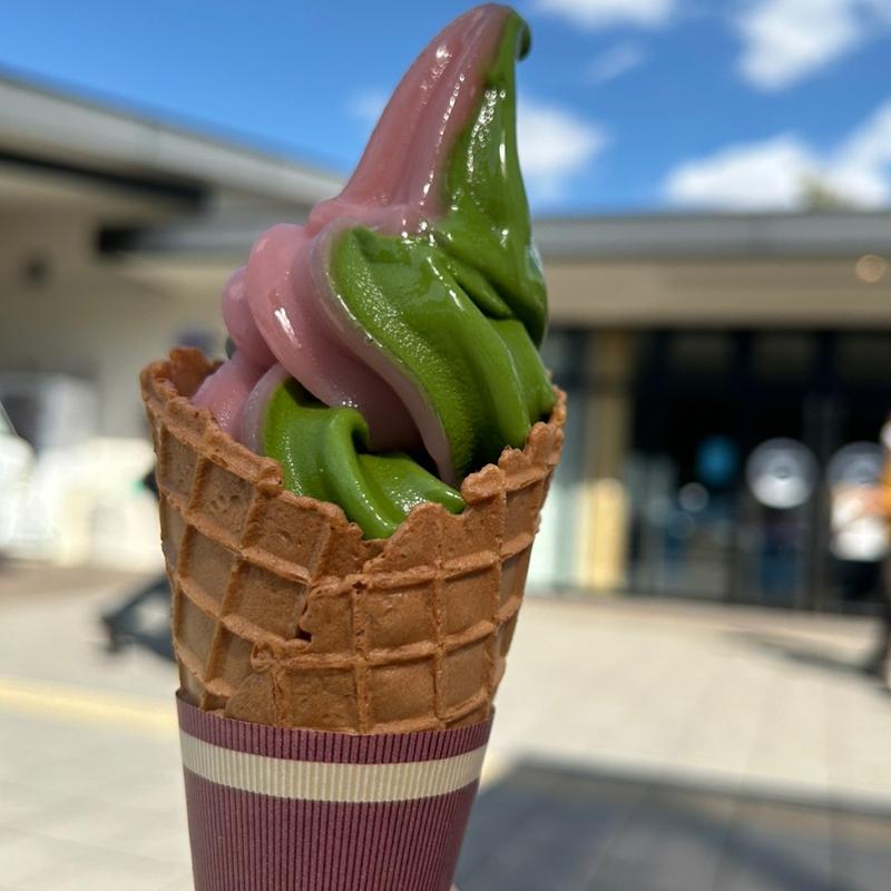 桜抹茶ソフトクリーム(村茶屋（道の駅 お茶の京都みなみやましろ村）)