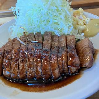 トンテキ定食(メシと喫茶 八角 (ハチカク))