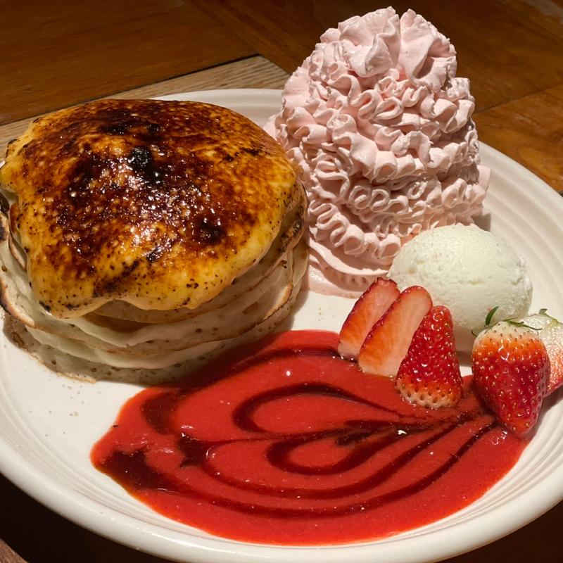 ストロベリーブリュレパンケーキ(コナズ珈琲神奈川綾瀬)