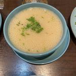 ガーリックスープ　Garlic Soup(スパイスカフェ フンザ)
