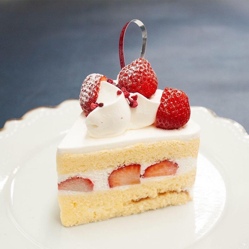 デラックスショートケーキ(トリアノン洋菓子店 高円寺本店)