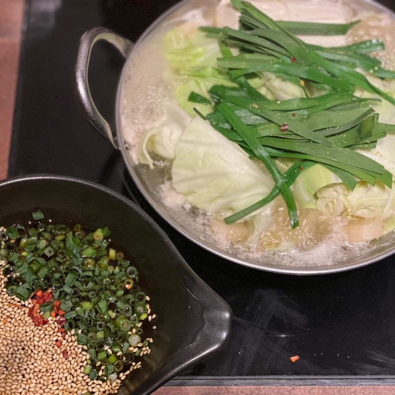 もつ鍋御膳　水炊き風(博多 もつ鍋 おおやま 横浜店)