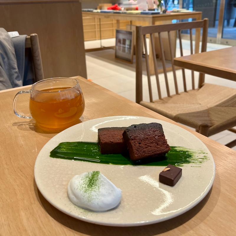 抹茶ガトーショコラ(green bean to bar CHOCOLATE 日本橋店)