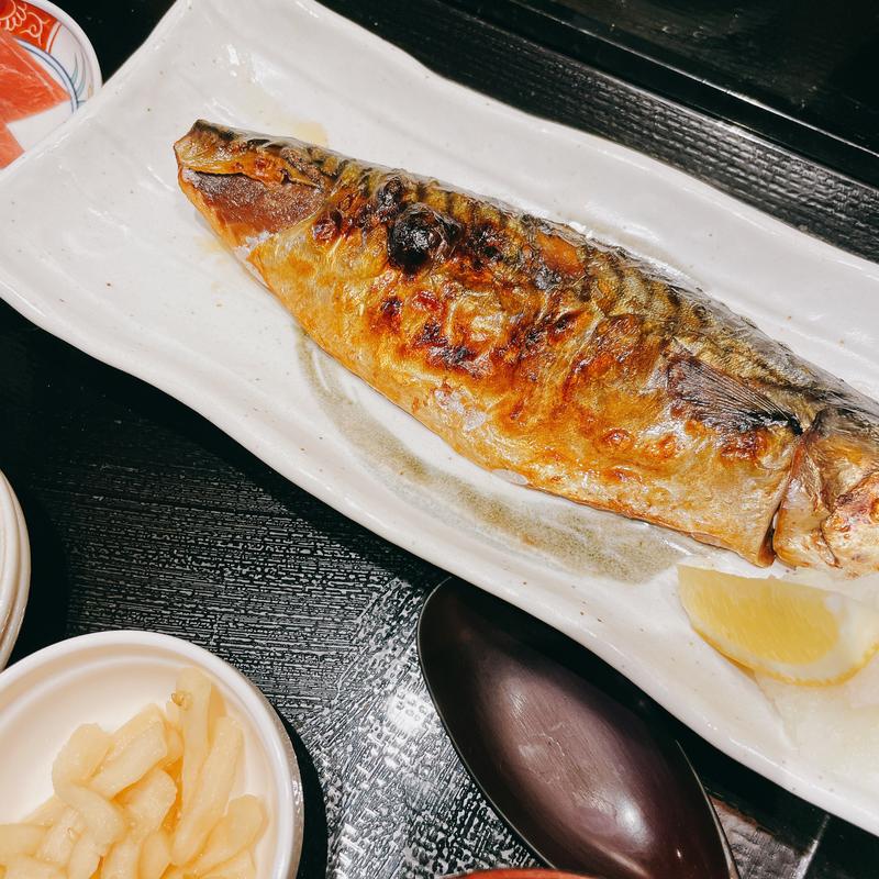 さばの塩焼き(都民酒場魚金 神保町店)