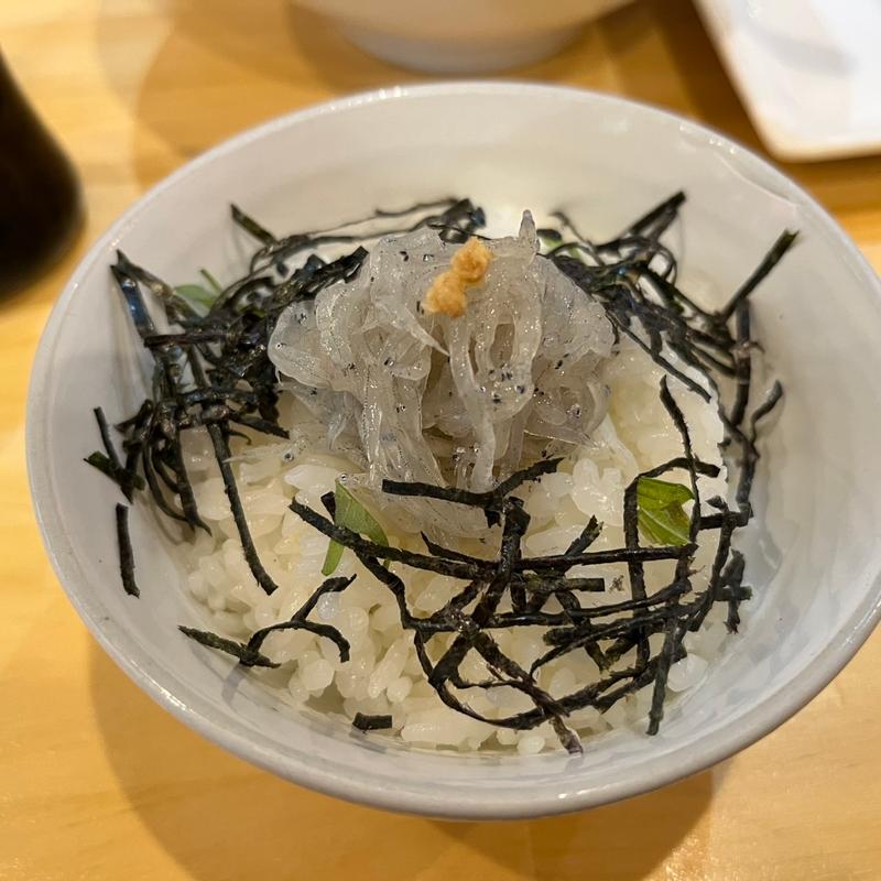 生しらす丼(麺物語つなぐ)