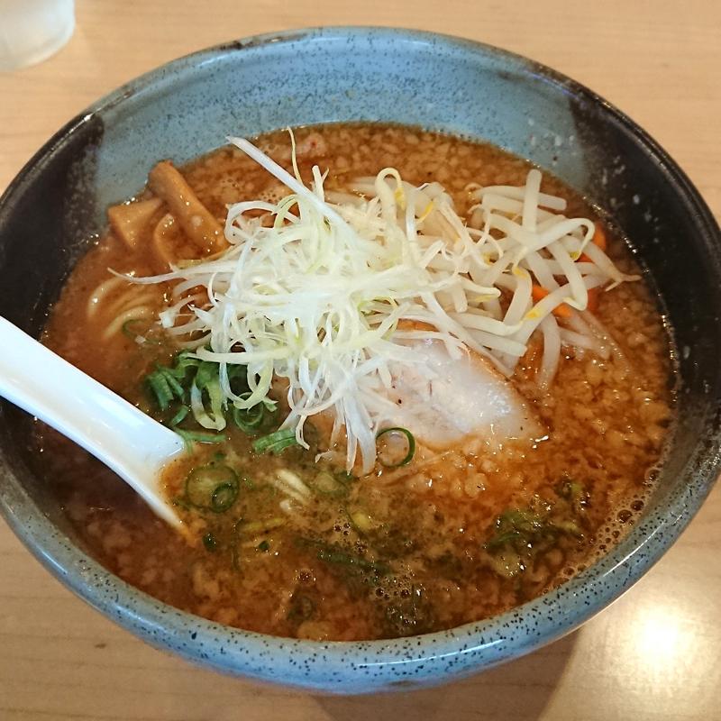 鐙らぁめん(製麺食堂　あぶみ)