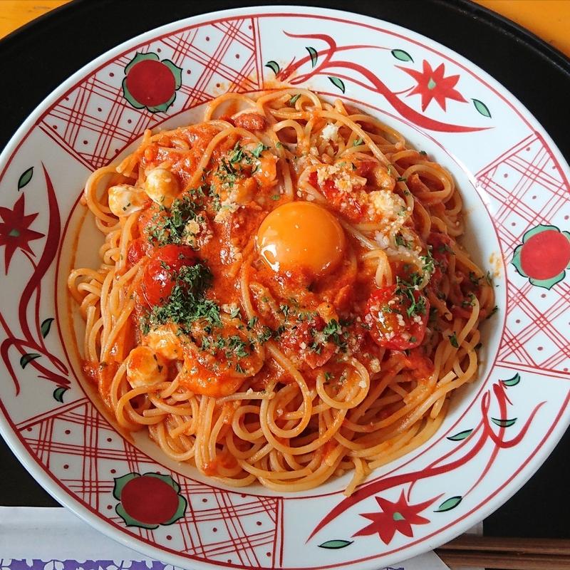 海老とモッツァレラチーズのカルボナーラチリトマトソース(洋麺屋五右衛門 港北店)