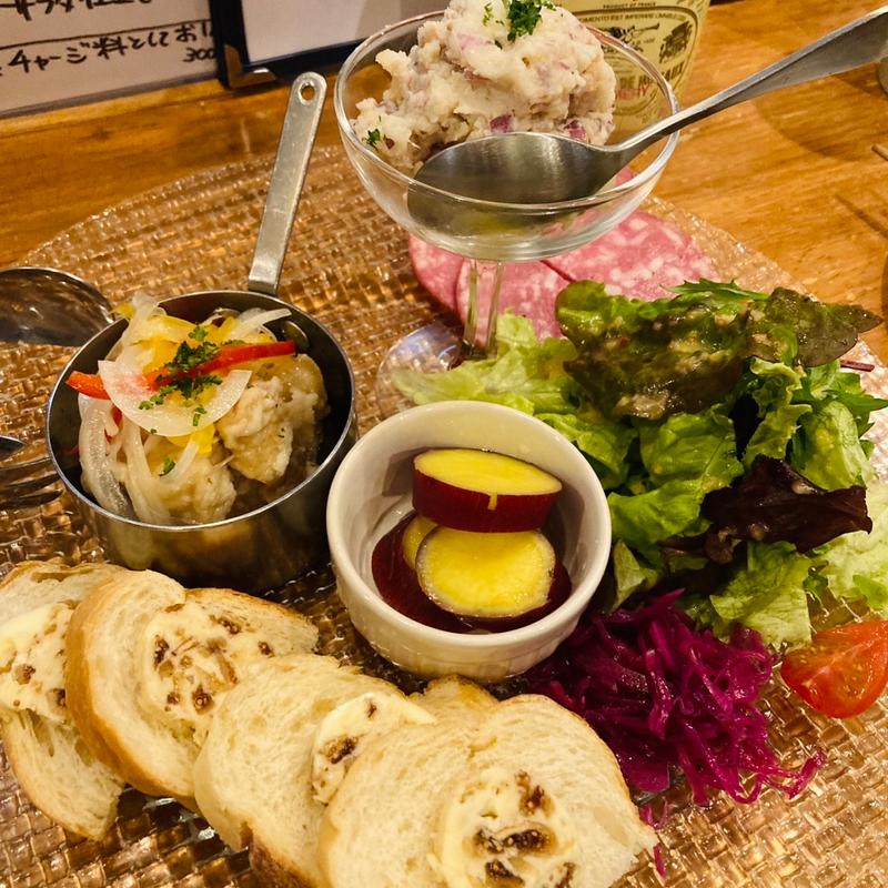 (バッカナーレ )