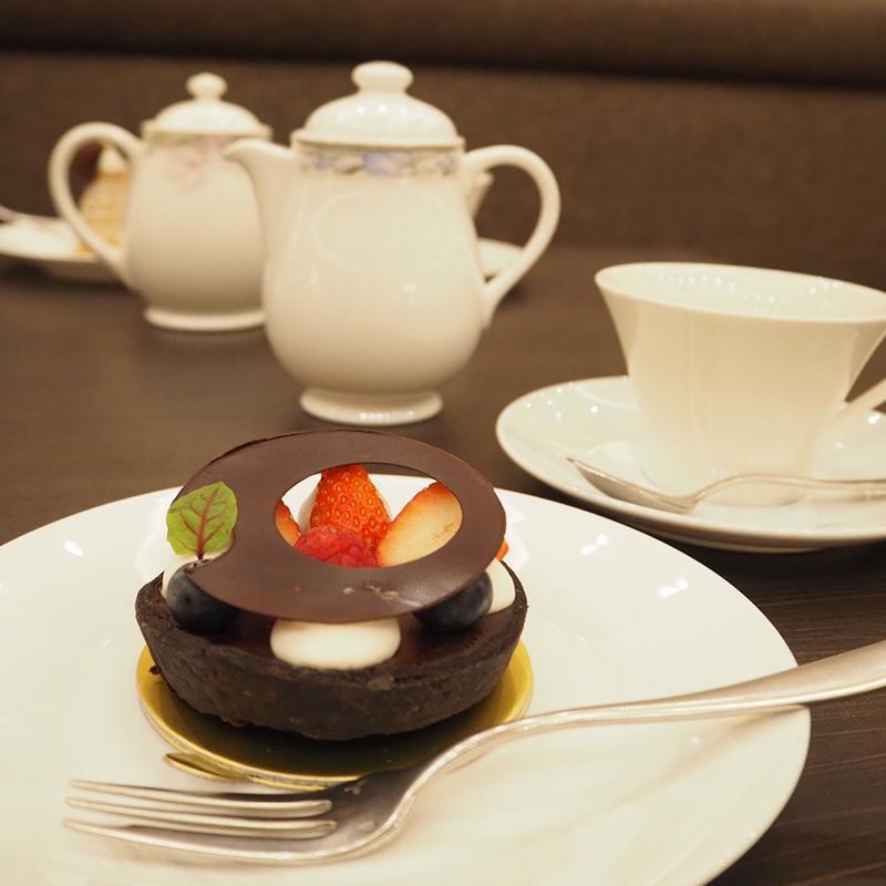 ケーキセット(ブラッスリー＆バー ラ ガレ)