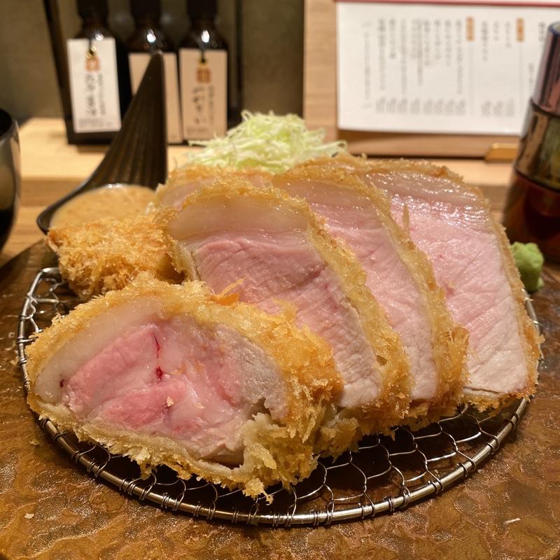 極厚特上ロース御膳(覚王山とんかつ わだ福 大須店)