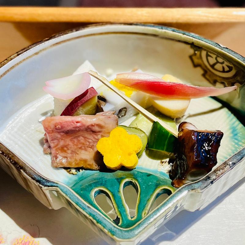 黒毛和牛ローストビーフ・タコの柔らか煮(鳥羽国際ホテル潮路亭 白石 )