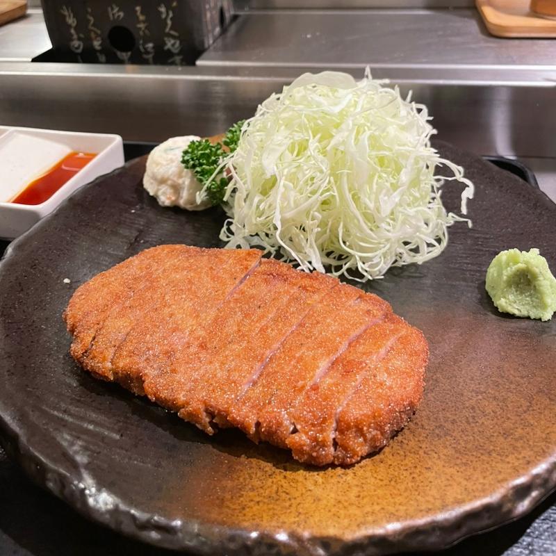 牛カツ麦飯定食(とろろ付き)(牛かつもと村 渋谷分店)