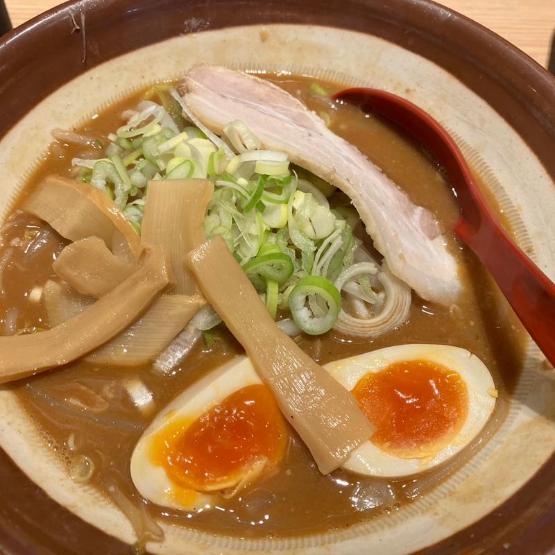 赤味噌味玉(札幌味噌ラーメン アウラ)