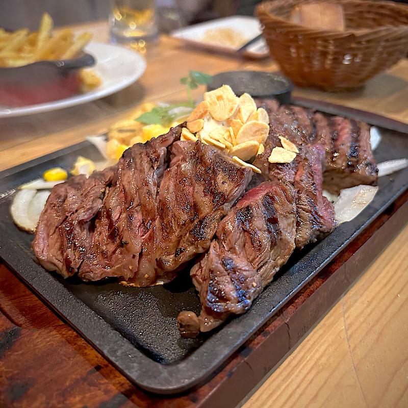 本日の肉3種盛合せ(ニクバルダカラ名駅シンフォニー豊田ビル店)