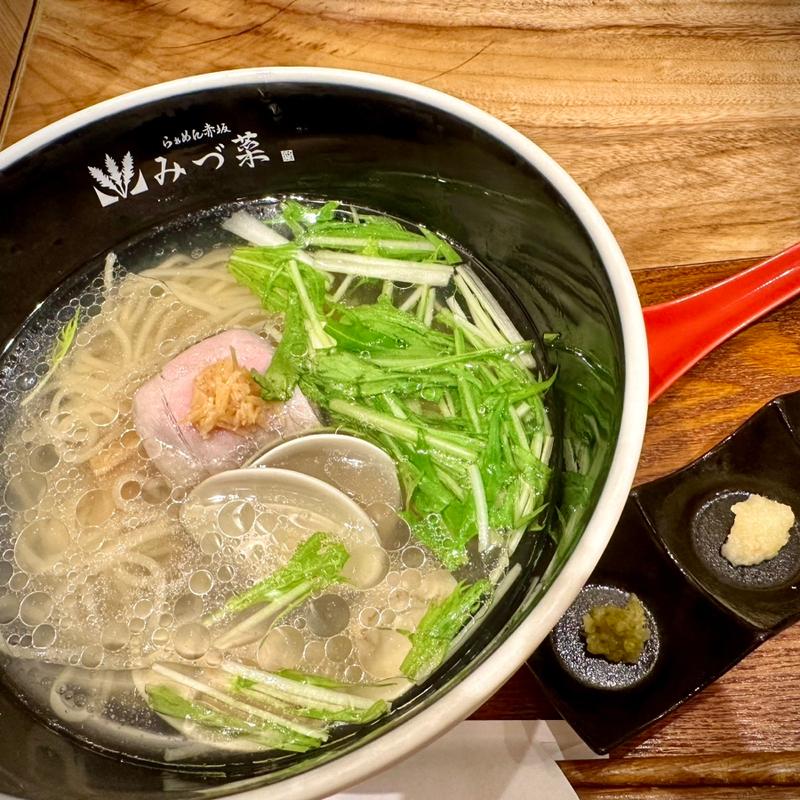 塩らぁめん(らぁめん 赤坂 みづ菜)