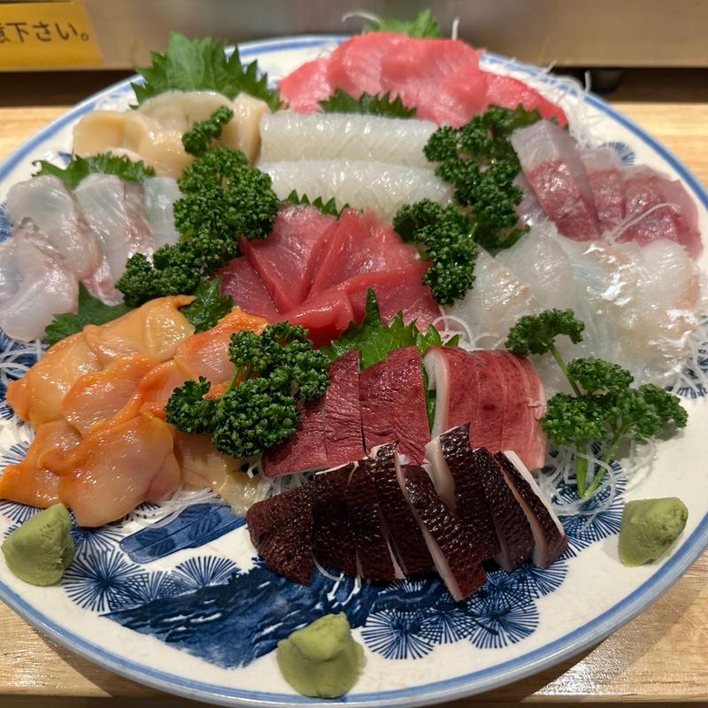 刺身盛り合わせ(まぐろ大谷)