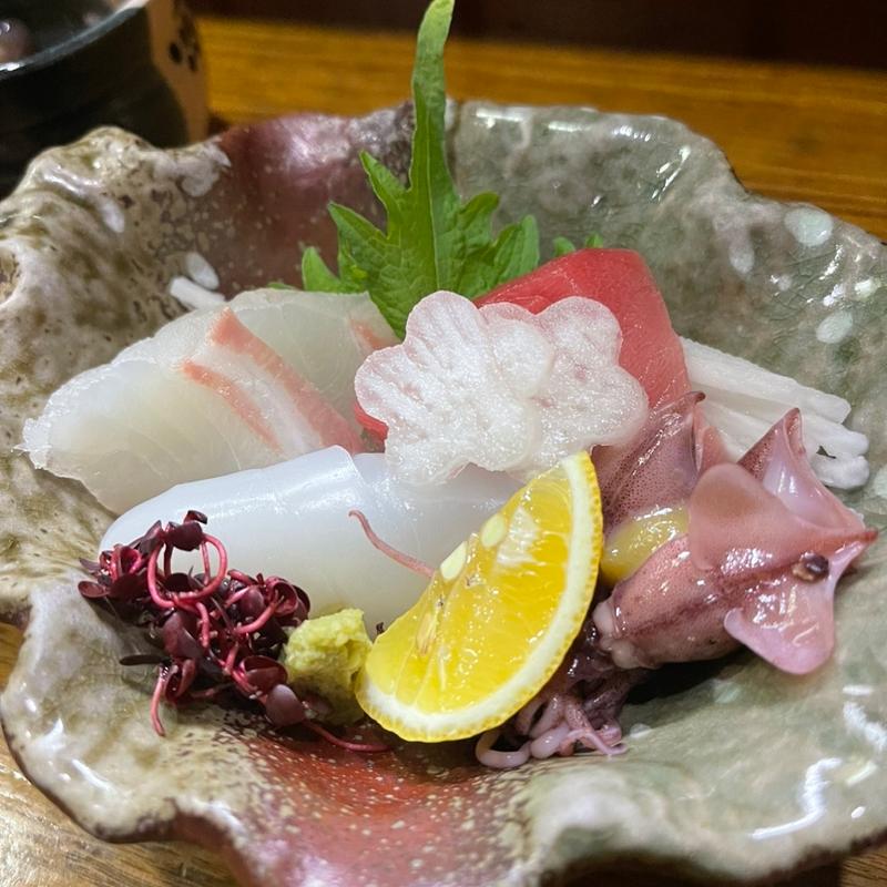 お造り盛り合わせ(よもぎ)