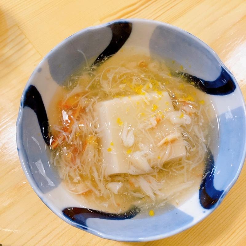 胡麻豆腐のかに葛碗（おまかせコース）(コバヤシ料理店)