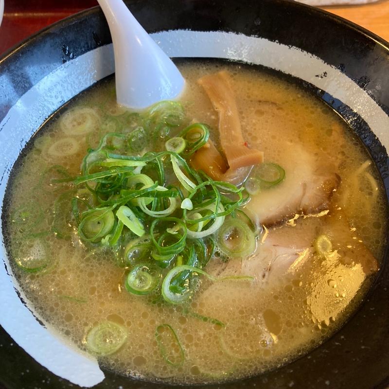 とんこつラーメン(チャイニーズレストラン大雅)