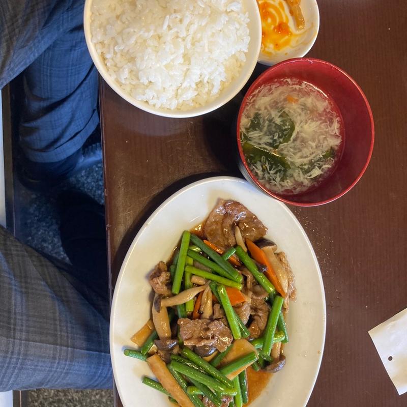 牛肉とにんにくの芽炒め定食(悟空)