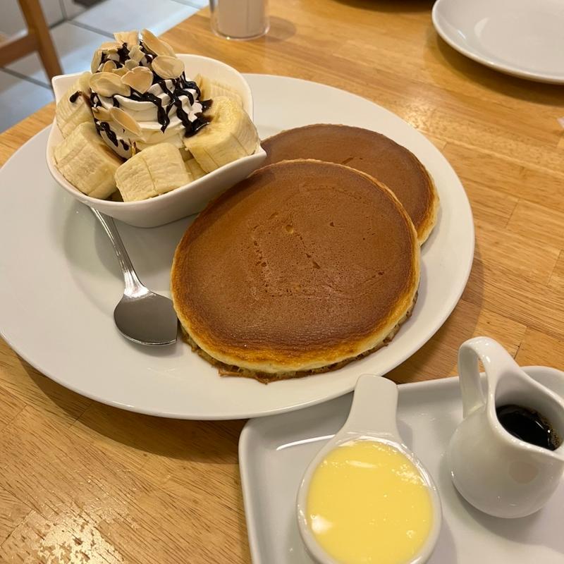 バナナサンデーホットケーキ(ホットケーキパーラー フルフル 赤坂店 （Fru-Full）)