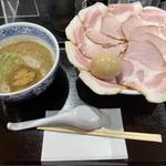 特製濃つけめん（チャーシュートッピング）