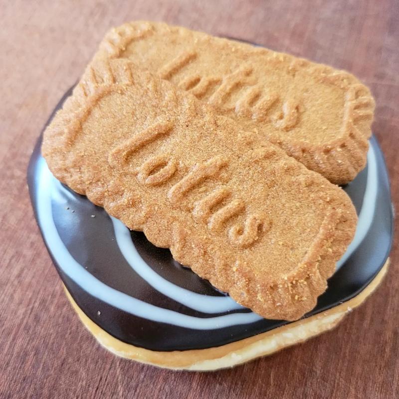 ロータス ビスコフ ビター チョコ(クリスピークリームドーナツ)