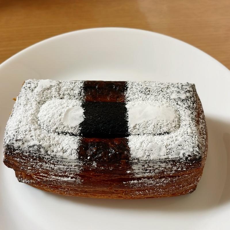 ショコラデニィシュ(ヨシタベーカリー)