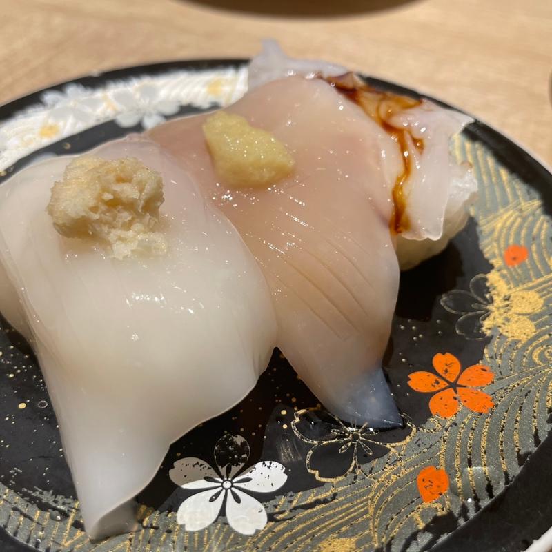 旨イカ3貫盛り(回転寿司 北海道四季彩亭 )