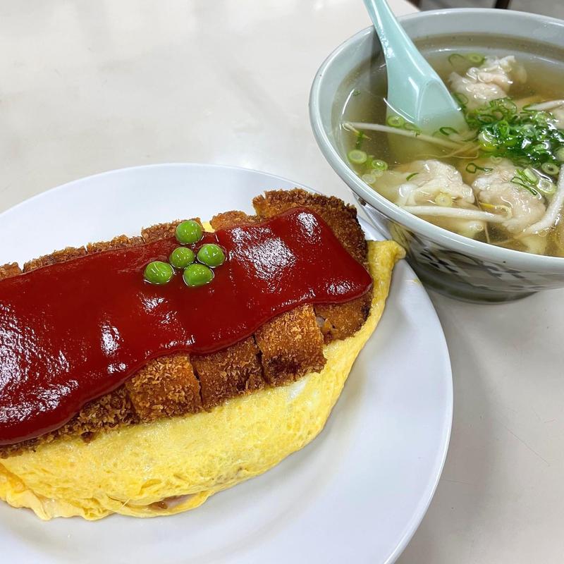 オムカツ(小) ワンタン(小)( ほうらく )