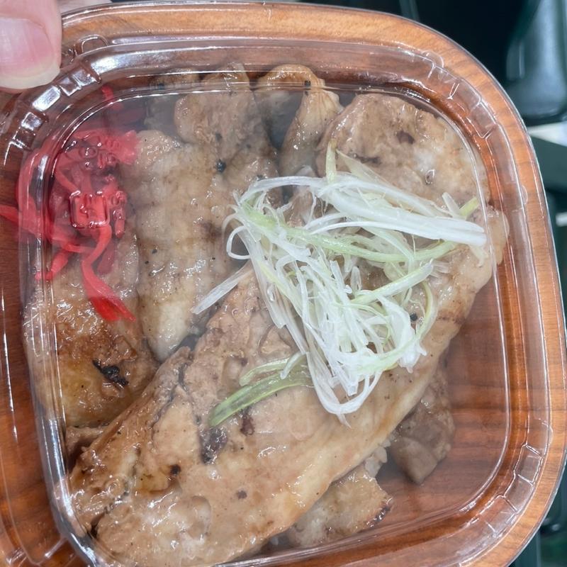 豚丼(L's Kitchen CENTRAL)