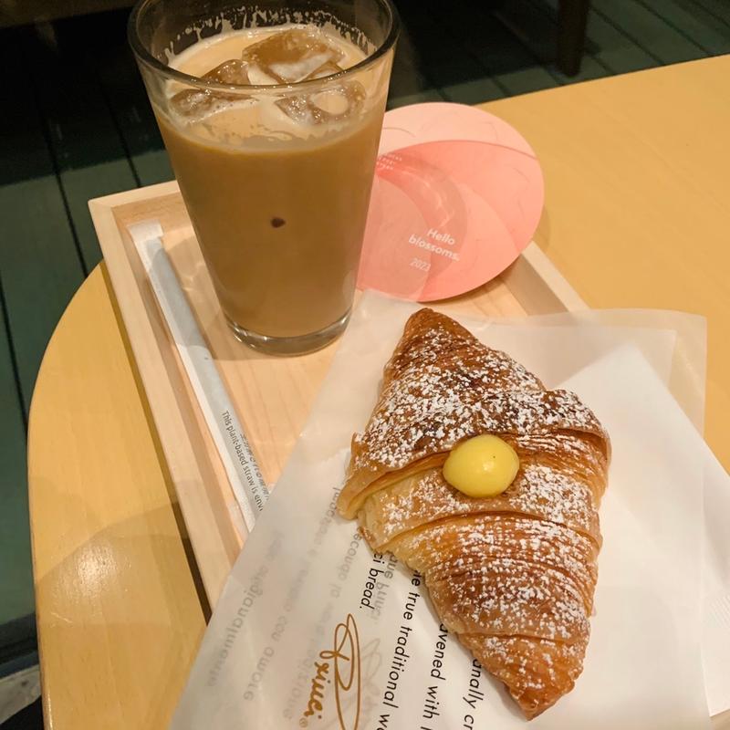 コルネッティ クレマ(スターバックスリザーブロースタリー東京)