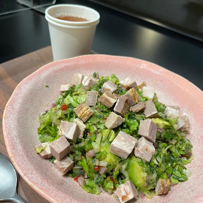 和風ローストポークのサラダ(べジチャージャー VEGE CHARGER 小石川店)