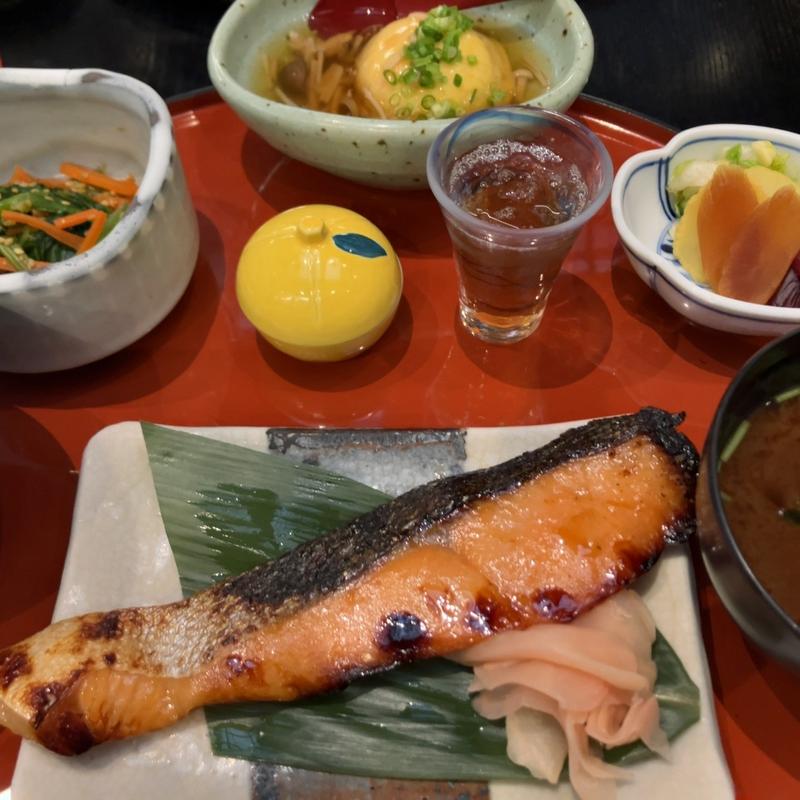 海老真丈あんかけ付き鈴波定食(鈴波 本店)