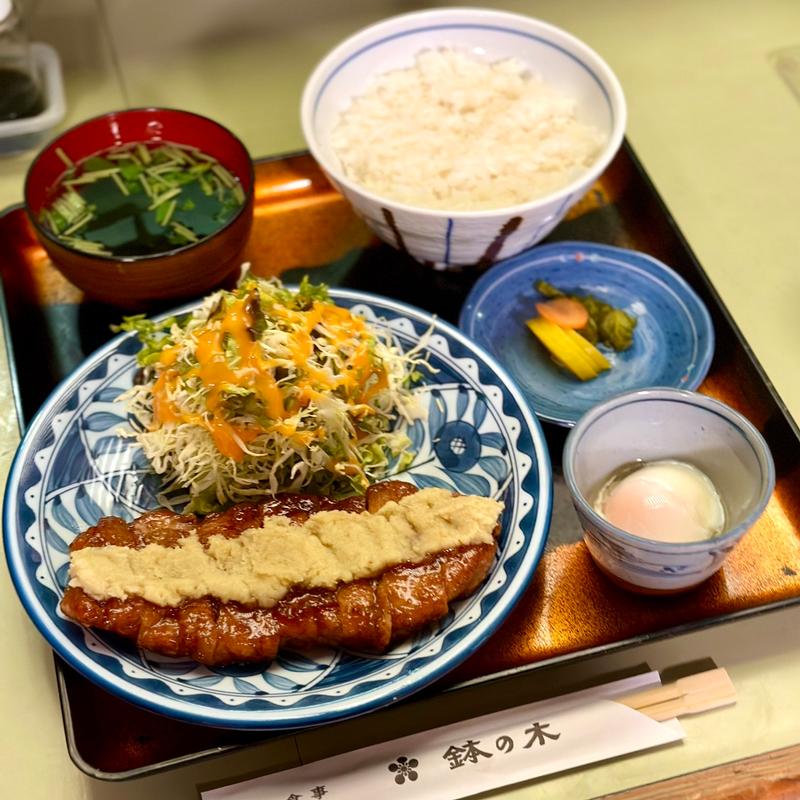 生姜焼き定食(鉢の木 )