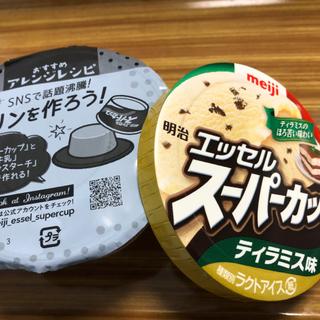 明治エッセルスーパーカップ ティラミス味