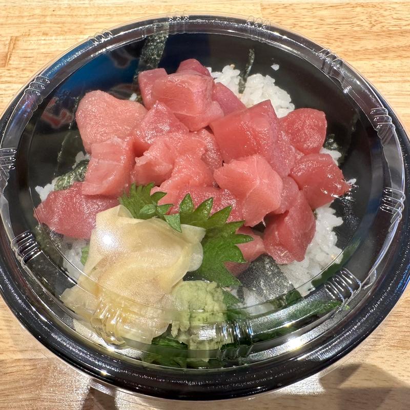 まぐろブツ丼(まぐろ大谷)