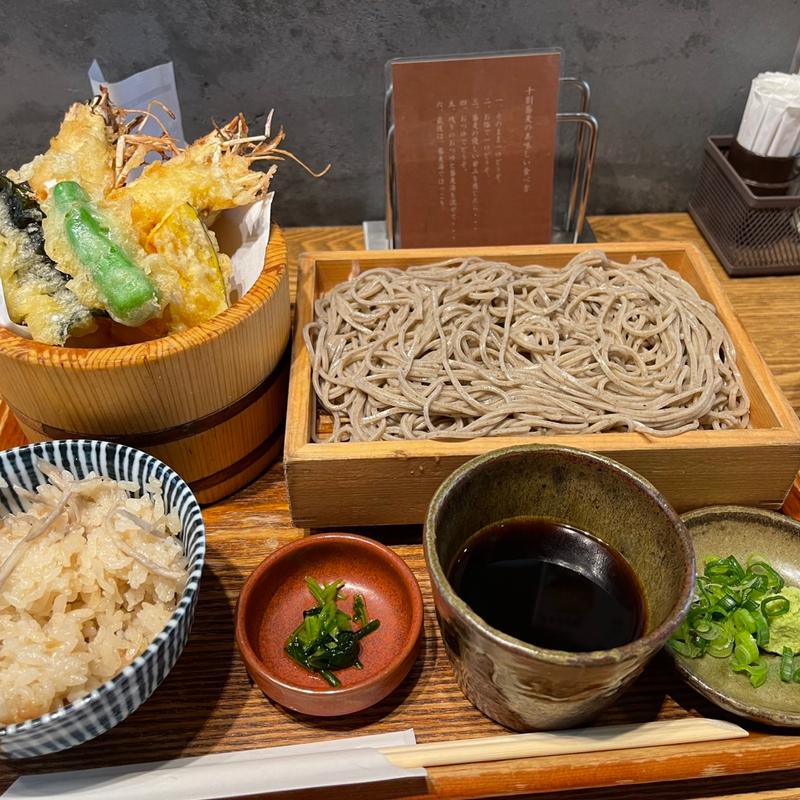 海老天盛り蕎麦セット(蕎麦居酒屋 玄盛 大阪北新地本店)