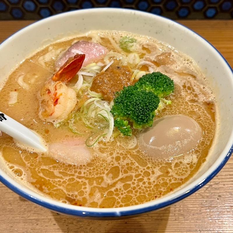 (自家製麺 啜乱会)