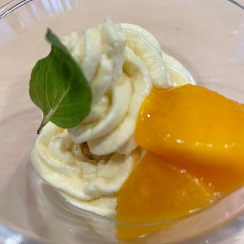 マンゴーレアチーズムース(ジョナサン 赤羽西店)