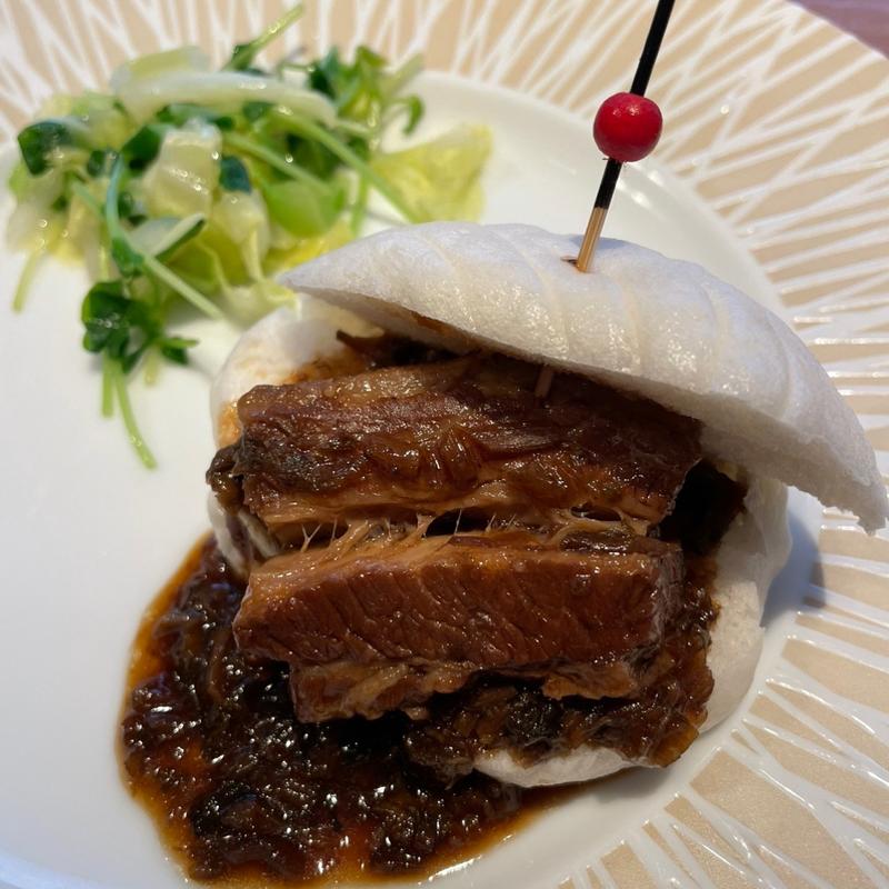 春香コース　長崎うずしおポークのやわらか角煮　蒸しパン添え (謝朋殿 グランデュオ立川店 )