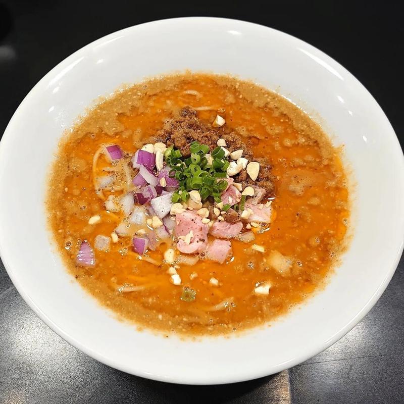 麺牛式坦々麺 中辛(麺牛)