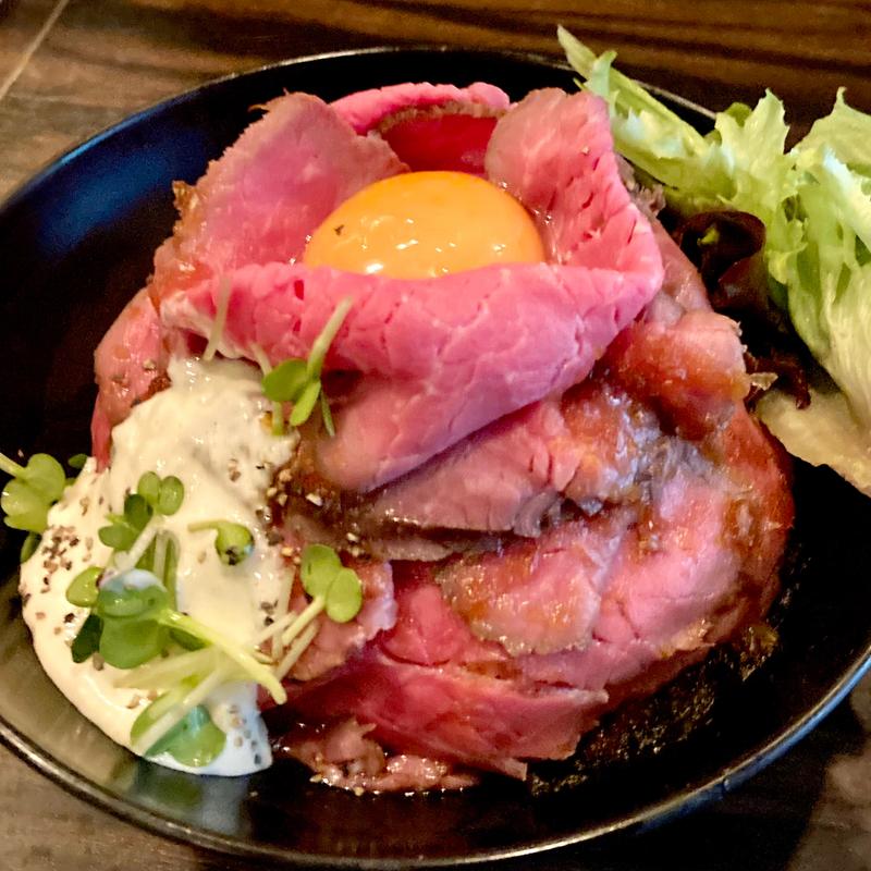 ローストビーフ丼 並(レッドロック アメ村店)