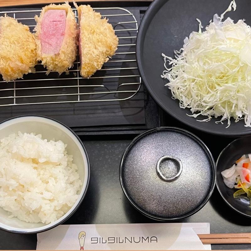  銘柄豚フィレ御膳(タルタルNUMA)