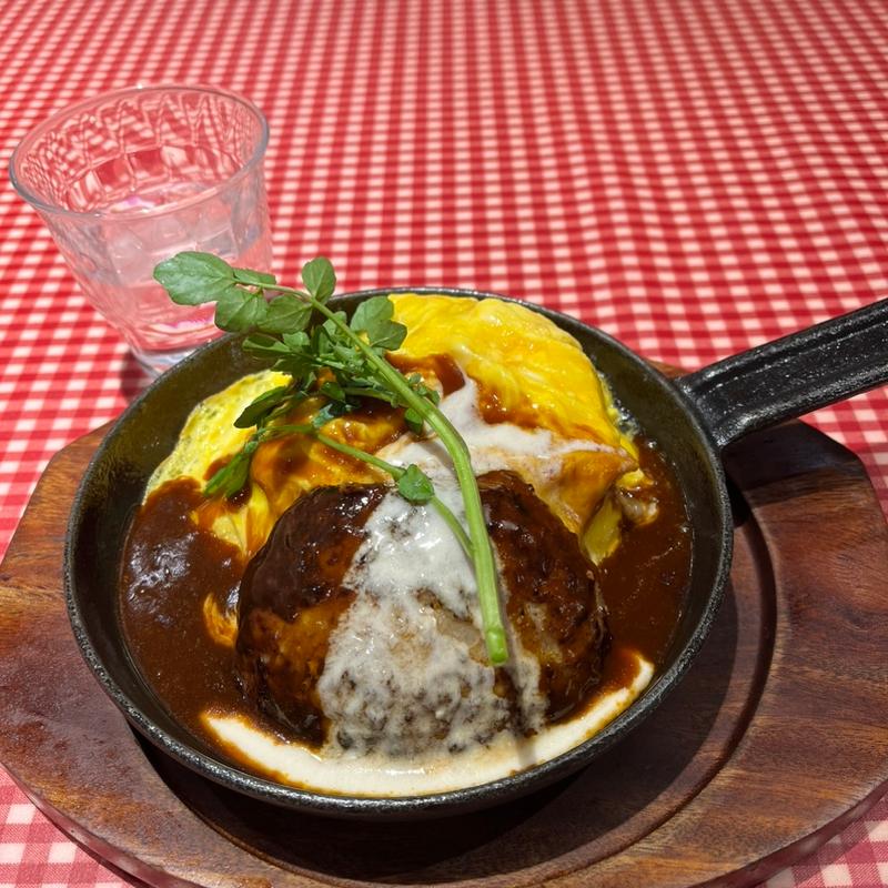 デミグラスハンバーグ＆オムライス(ラケル グランエミオ所沢店)
