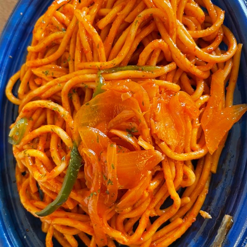 完熟トマト鉄板ナポリタン(ライフ神戸駅前店)