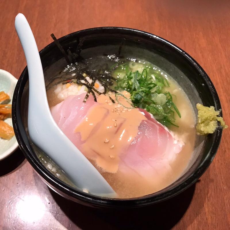 真鯛のごま茶漬け(和食居酒屋　旬門 米子本店)