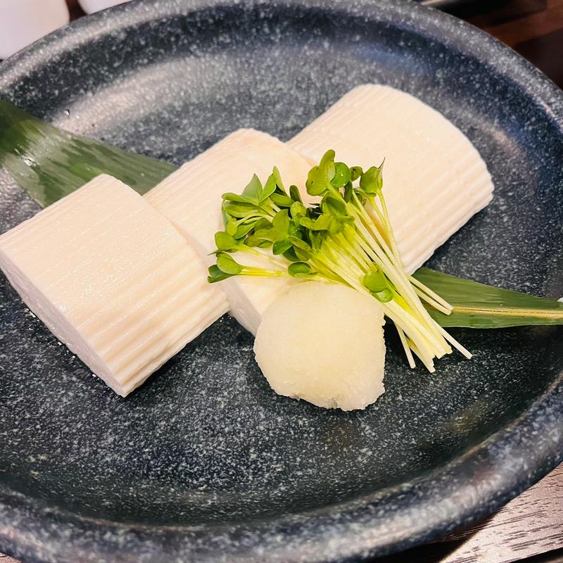 白い黄身の出汁巻き(和食処 だしまき酒場 〇伍)