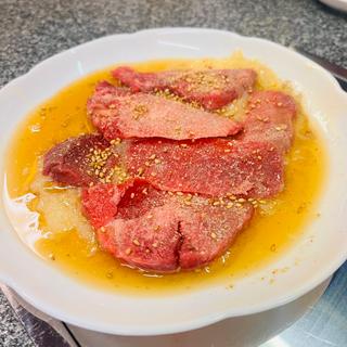 タン(光)